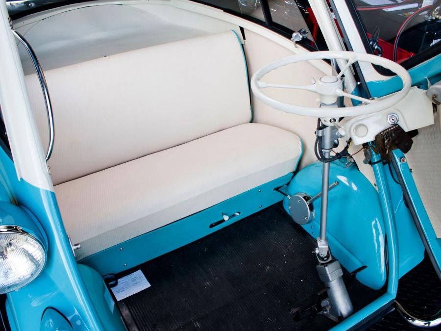  BMW Isetta 300 1957 года  (US) (фото 7 из 21)
